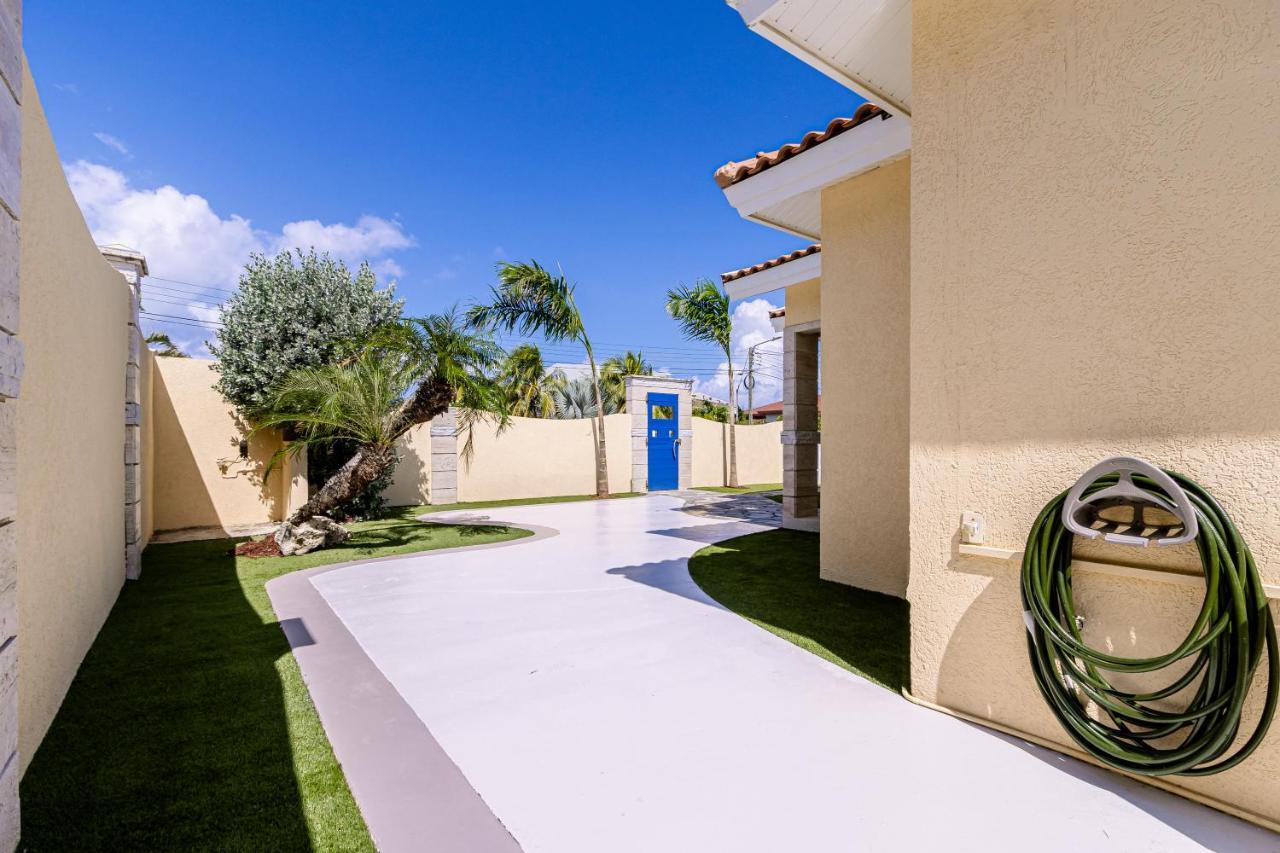 Ruby 15 Villa Palm Beach Ngoại thất bức ảnh